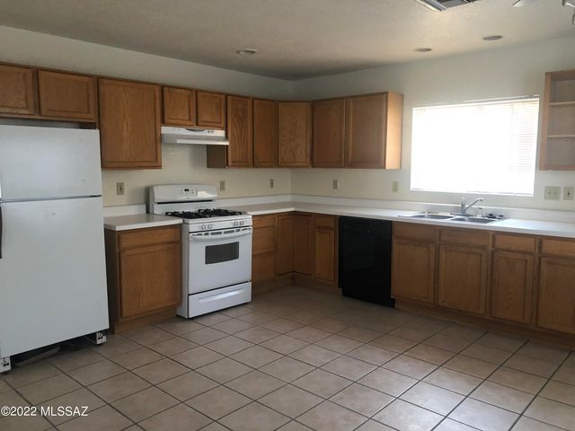 4538 E Lester St Unit 2, Tucson, AZ 85712