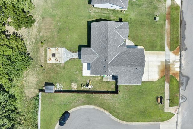 3002 E Maywood, Wichita, KS 67216