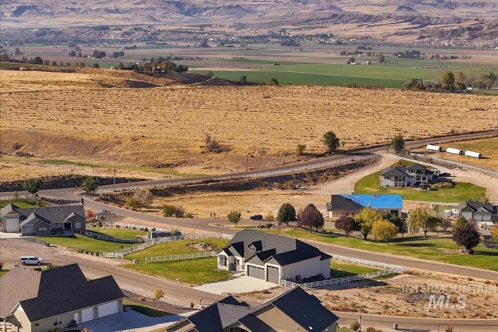 17301 Maple River Court, Caldwell, ID 83607 photo 5