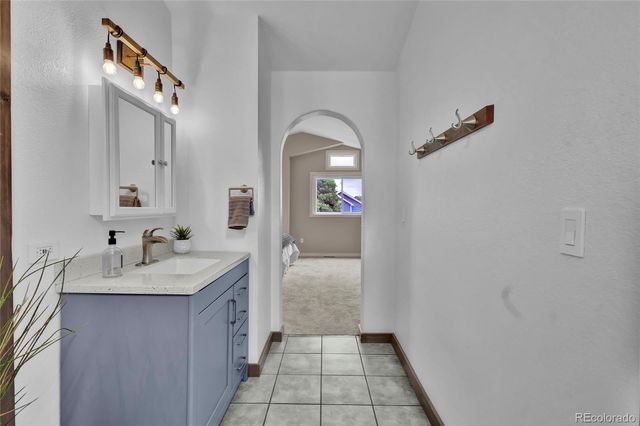 493 E 16th Avenue, Longmont, CO 80504