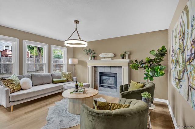 493 E 16th Avenue, Longmont, CO 80504
