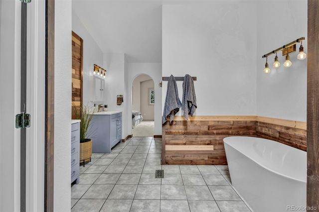 493 E 16th Avenue, Longmont, CO 80504