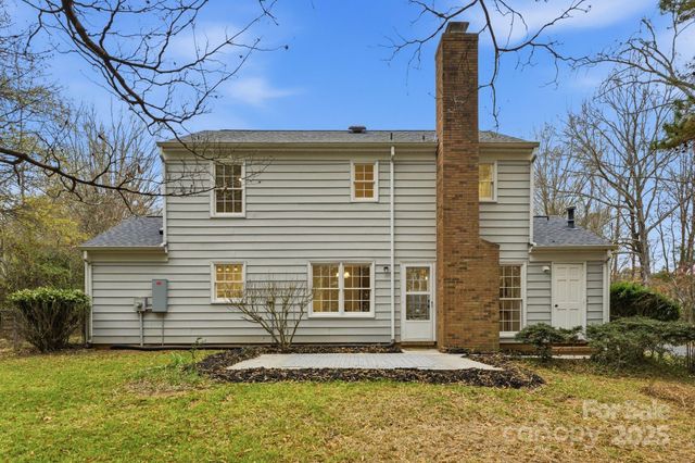 1101 Smoke House Drive, Charlotte, NC 28270