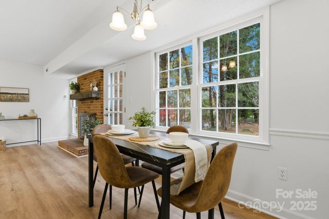 1101 Smoke House Drive, Charlotte, NC 28270