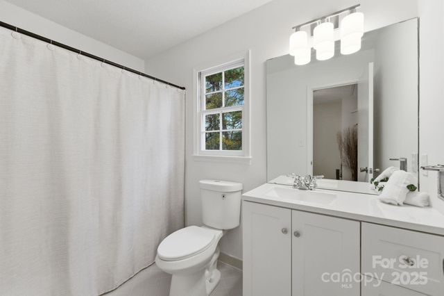 1101 Smoke House Drive, Charlotte, NC 28270