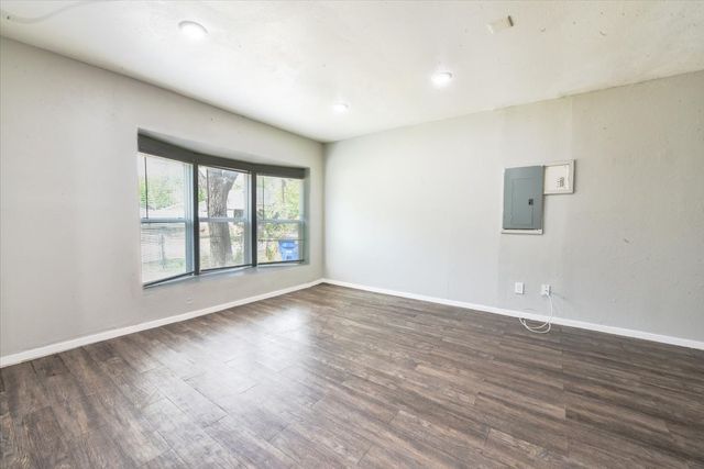 4114 Ladale Drive, Dallas, TX 75212