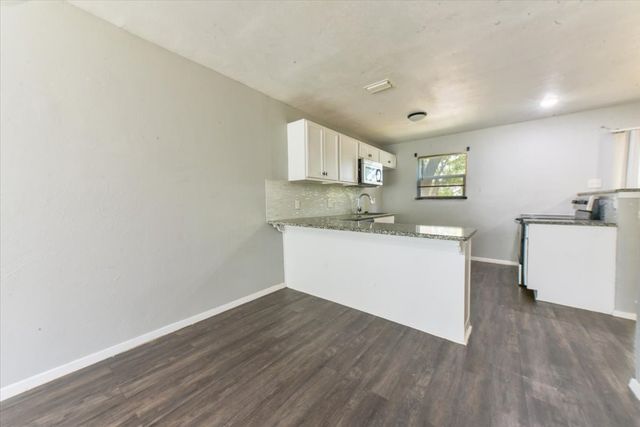 4114 Ladale Drive, Dallas, TX 75212