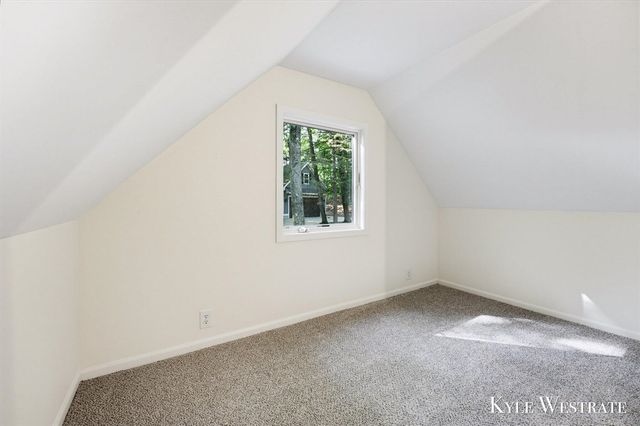 18075 Sunset Drive, Grand Haven, MI 49417