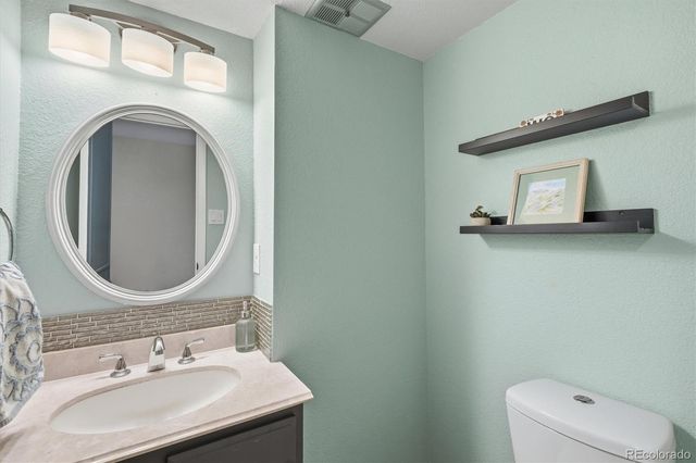 1807 S Deframe Street, Lakewood, CO 80228