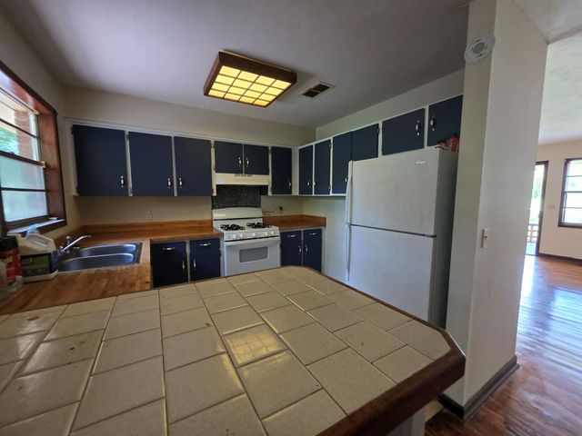5522 E Valleybrook Road, Columbus, GA 31907