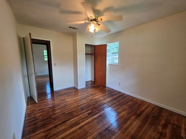 5522 E Valleybrook Road, Columbus, GA 31907