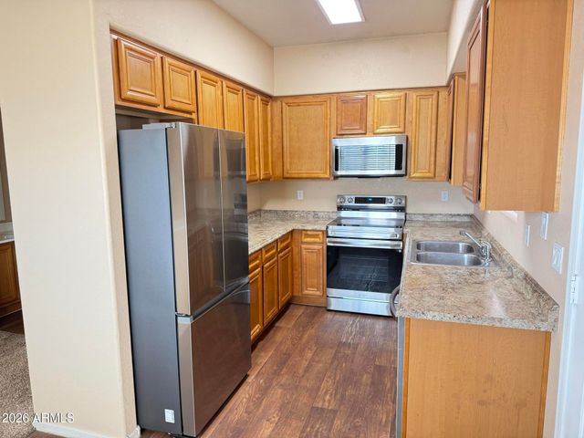 2834 E TRACY Lane 1, Phoenix, AZ 85032