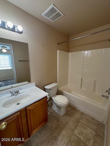 2834 E TRACY Lane 1, Phoenix, AZ 85032