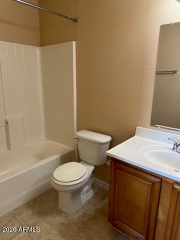 2834 E TRACY Lane 1, Phoenix, AZ 85032