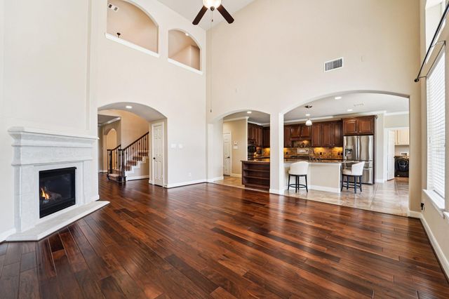 2441 W Bramlet Drive, Conroe, TX 77304