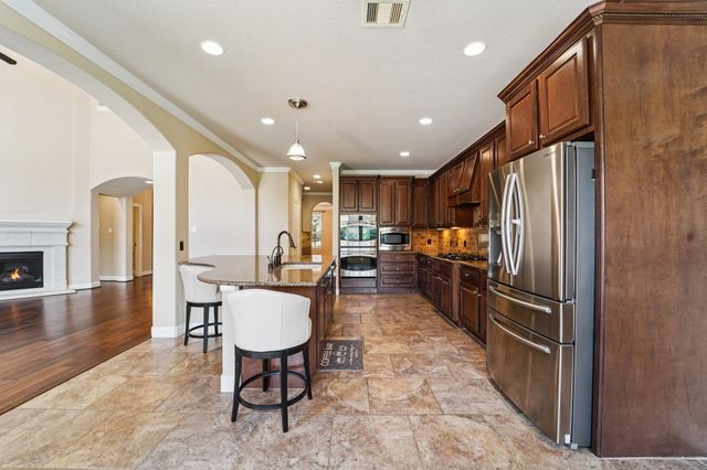 2441 W Bramlet Drive, Conroe, TX 77304