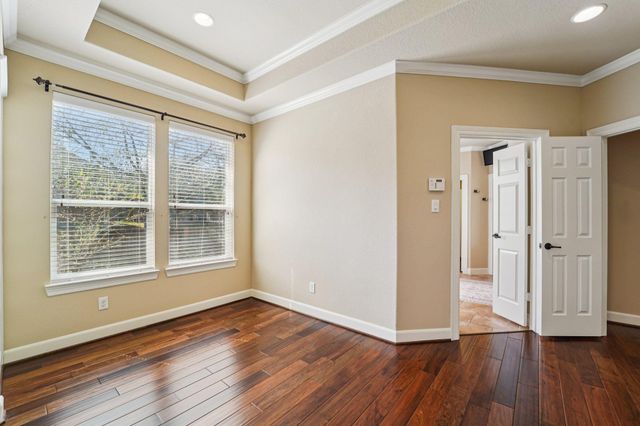 2441 W Bramlet Drive, Conroe, TX 77304