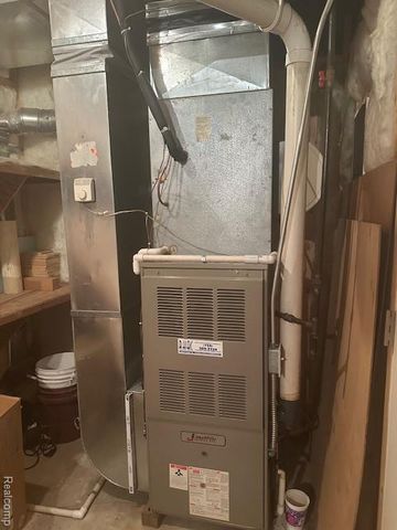 25830 Belledale Street, Taylor, MI 48180