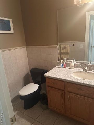 25830 Belledale Street, Taylor, MI 48180