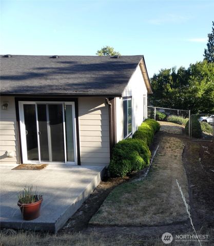 1320 Ashland Street, Kalama, WA 98625