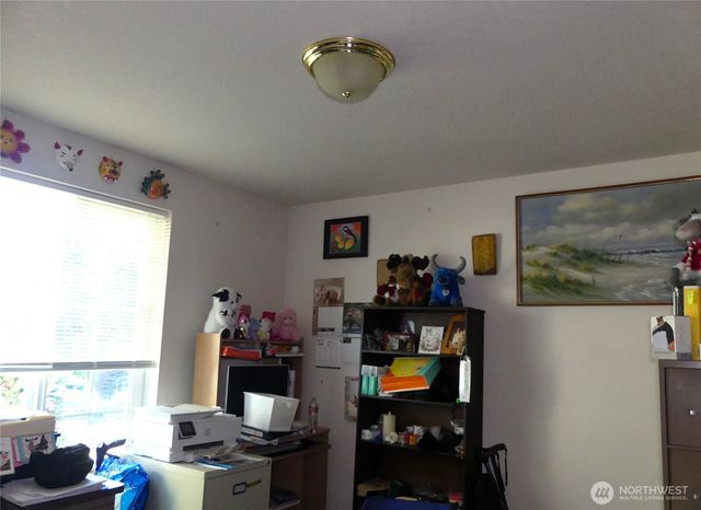 1320 Ashland Street, Kalama, WA 98625