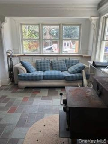 106 Lewis Road, East Quogue, NY 11942