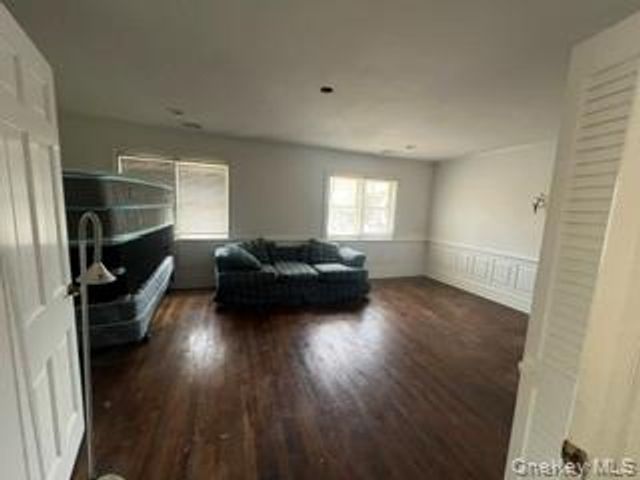106 Lewis Road, East Quogue, NY 11942