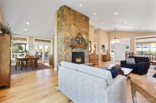 576 NE Easy Street, Moses Lake, WA 98837