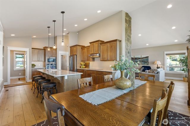 576 NE Easy Street, Moses Lake, WA 98837