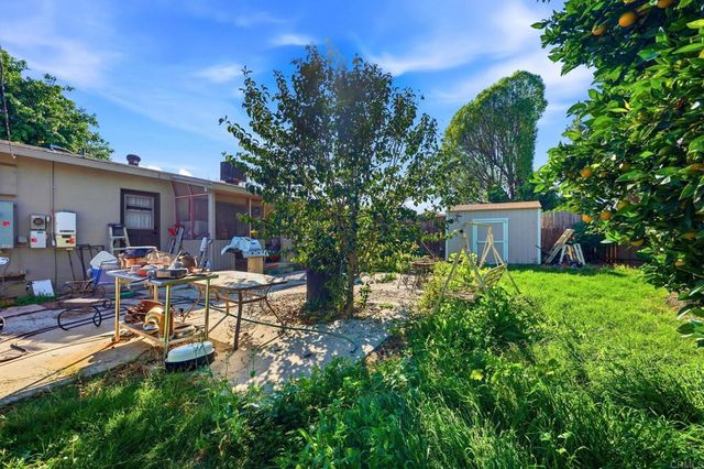 20211 Schoolcraft Street, Winnetka, CA 91306