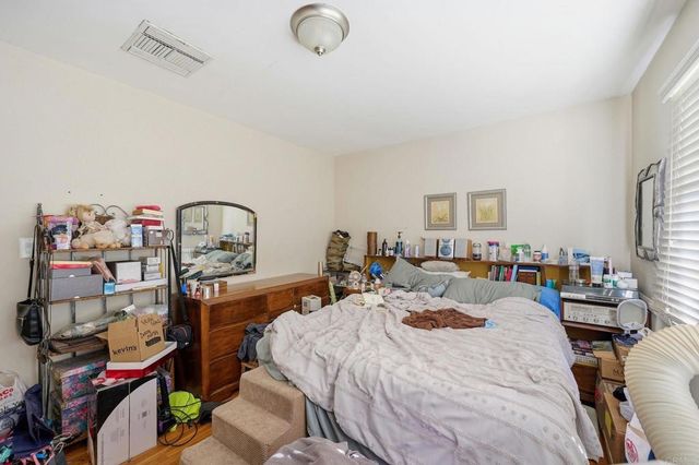 20211 Schoolcraft Street, Winnetka, CA 91306