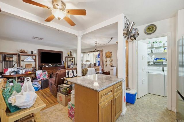 20211 Schoolcraft Street, Winnetka, CA 91306