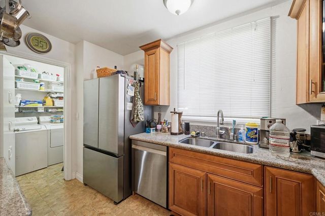 20211 Schoolcraft Street, Winnetka, CA 91306