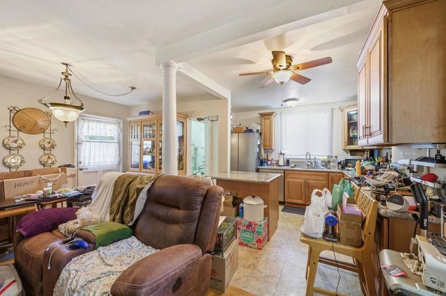 20211 Schoolcraft Street, Winnetka, CA 91306