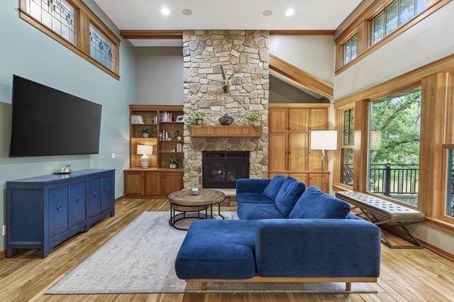 1360 Birch Park Circle, Houlton, WI 54082