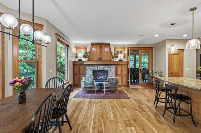 1360 Birch Park Circle, Houlton, WI 54082