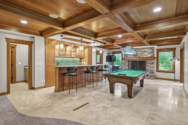 1360 Birch Park Circle, Houlton, WI 54082