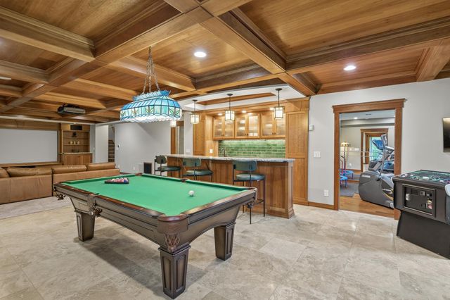 1360 Birch Park Circle, Houlton, WI 54082