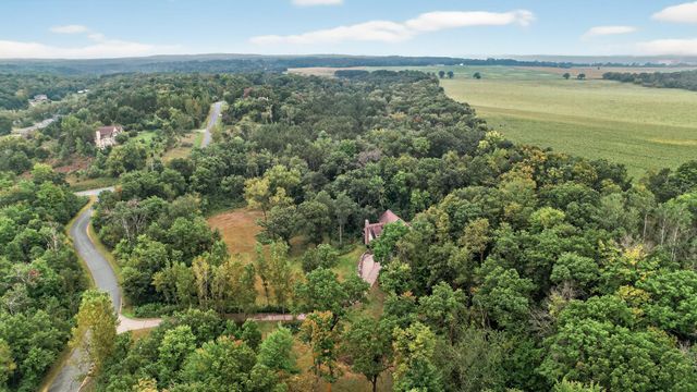 1360 Birch Park Circle, Houlton, WI 54082