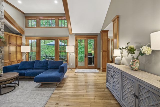 1360 Birch Park Circle, Houlton, WI 54082