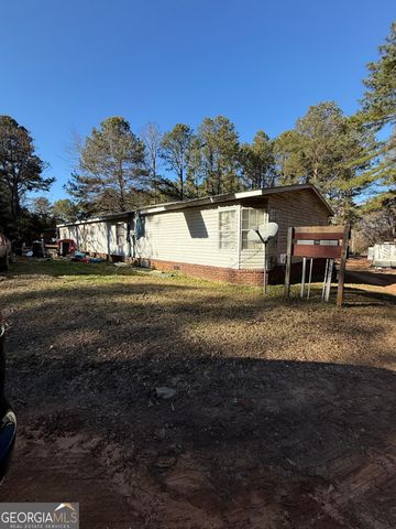 1144 Transylvania Dr, Sandersville, GA 31082