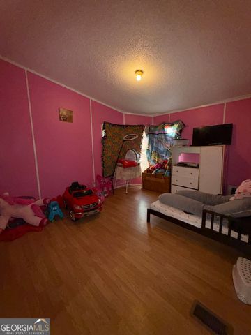 1144 Transylvania Dr, Sandersville, GA 31082