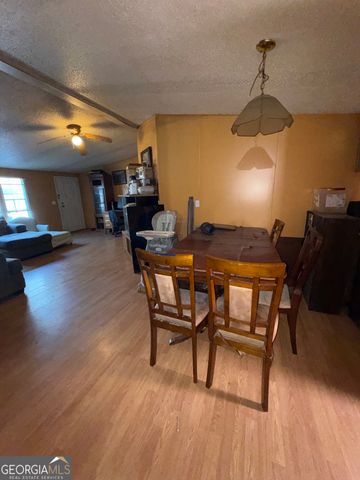 1144 Transylvania Dr, Sandersville, GA 31082