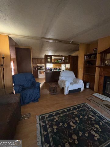 1144 Transylvania Dr, Sandersville, GA 31082