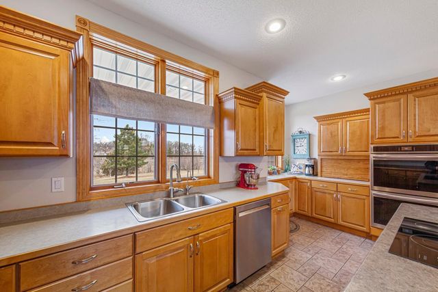 13461 SW 72nd Avenue, New Richland, MN 56072