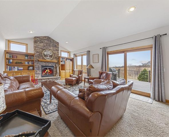 13461 SW 72nd Avenue, New Richland, MN 56072