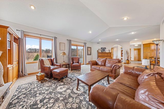 13461 SW 72nd Avenue, New Richland, MN 56072