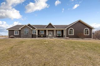 13461 SW 72nd Avenue, New Richland, MN 56072