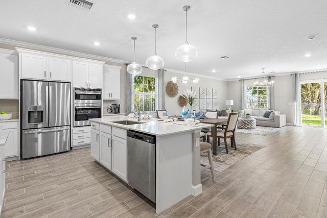 6867 Cobia Circle, Boynton Beach, FL 33437