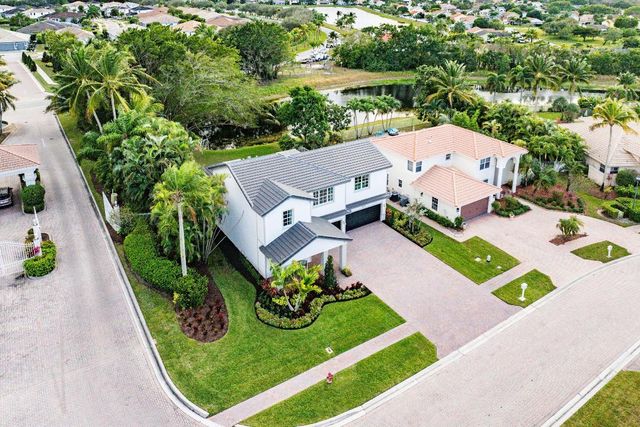 6867 Cobia Circle, Boynton Beach, FL 33437